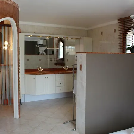 La Des Anges 라센느쉬르메르